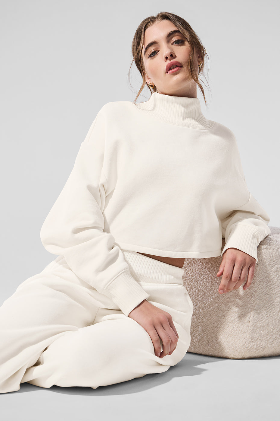 sweater Serenity short cover-up "OUT OF STOCK"