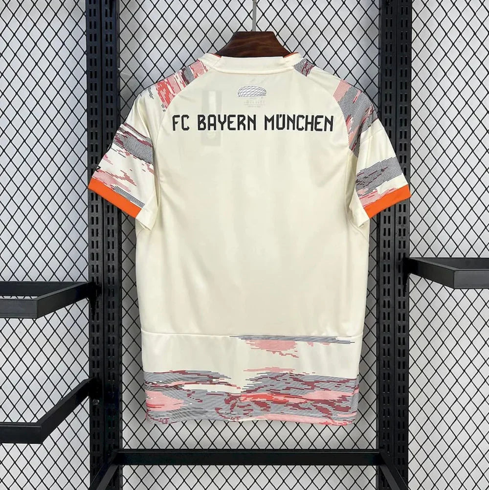 FC Bayern Munich 2025/26 Extérieur
