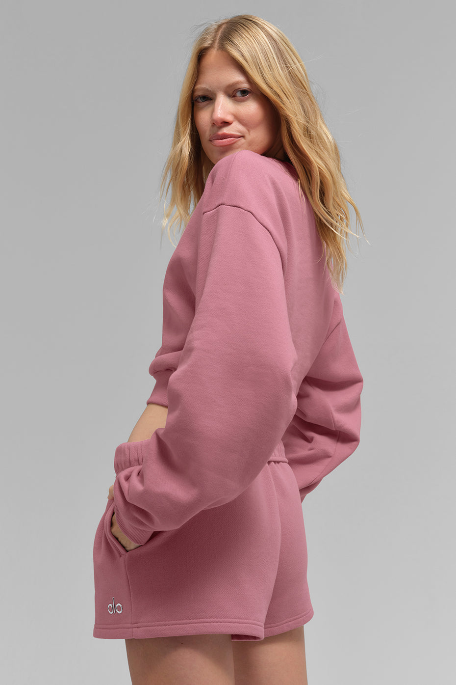 sweater Accolade  Cropped Crew Neck "best-seller"